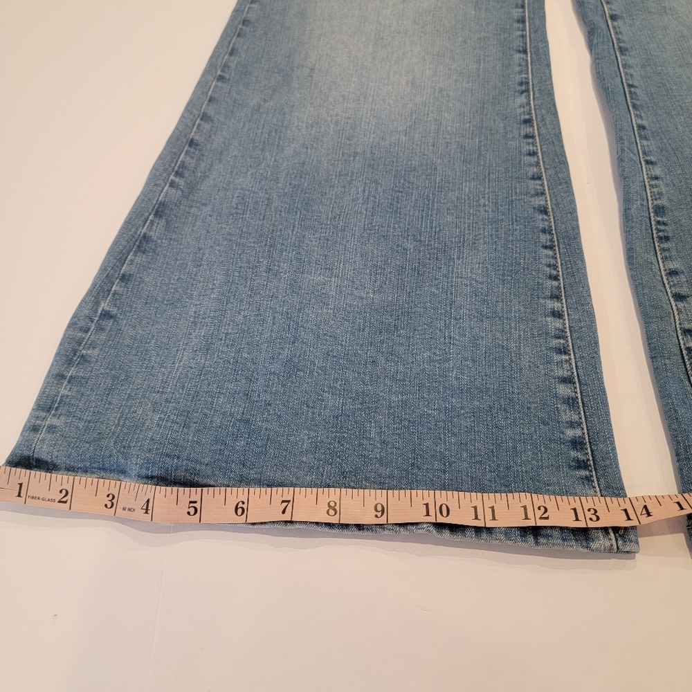 Torrid Perfect Flare Vintage Stretch Mid-Rise Jean Smooth Sailing Size 20 Short - Picture 8 of 17